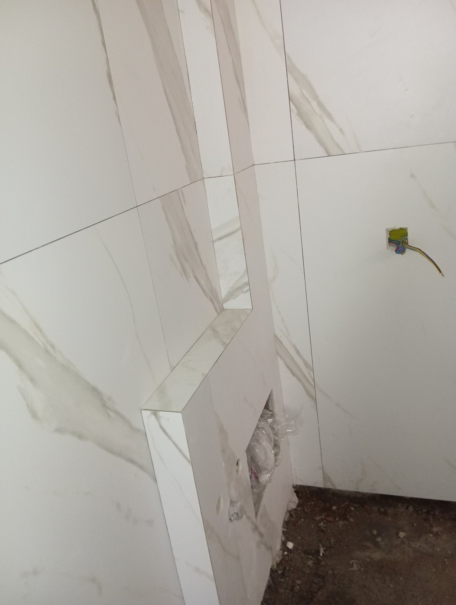 صورة تركيب جميع أنواع زاليج وارخام